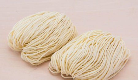 火熱的面條市場，正在走向自動化、健康化